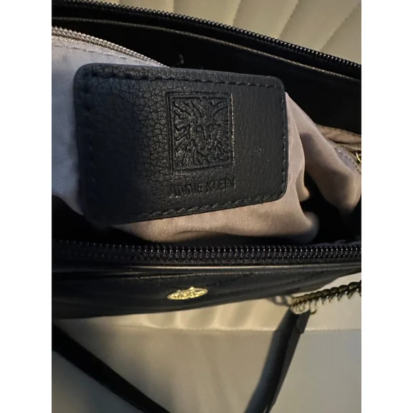 Anne Klein Black Chevron Shoulder Bag Gold Chain Lion Emblem - Picture 8 of 14